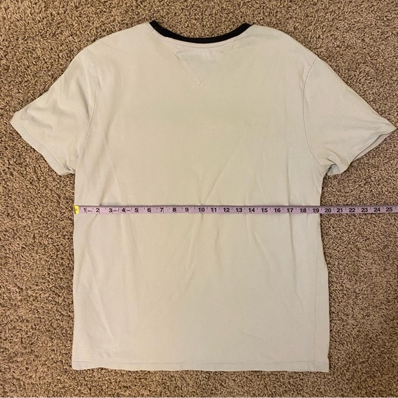 TOMMY HILFIGER - Short Sleeve Embroidered Logo T-Shirt - Size M - Picture 5 of 5